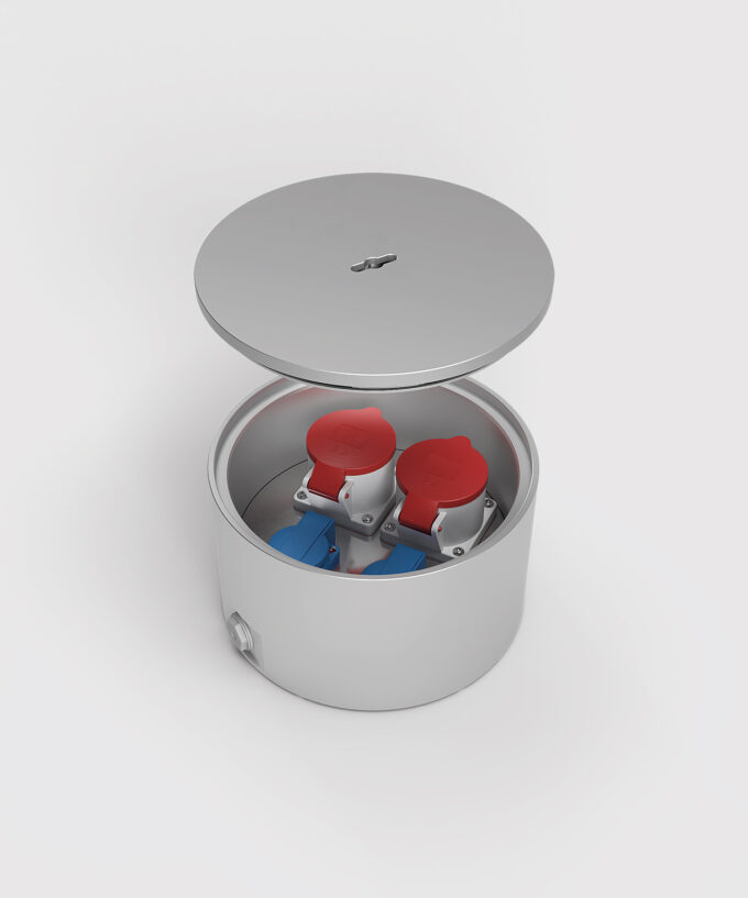 CEE-floor-tank 7022A round outdoor use with CEE and socket lid open